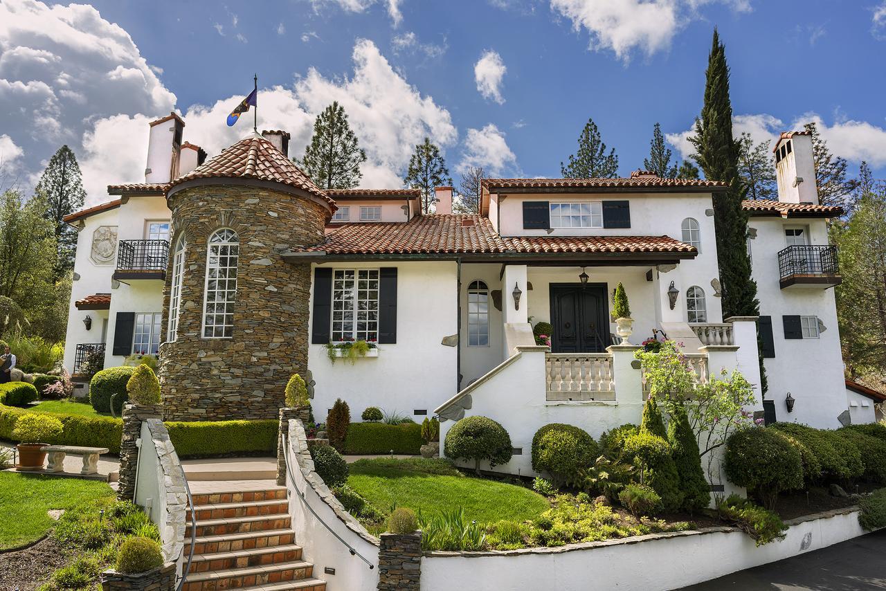 Chateau Du Sureau Oakhurst Εξωτερικό φωτογραφία